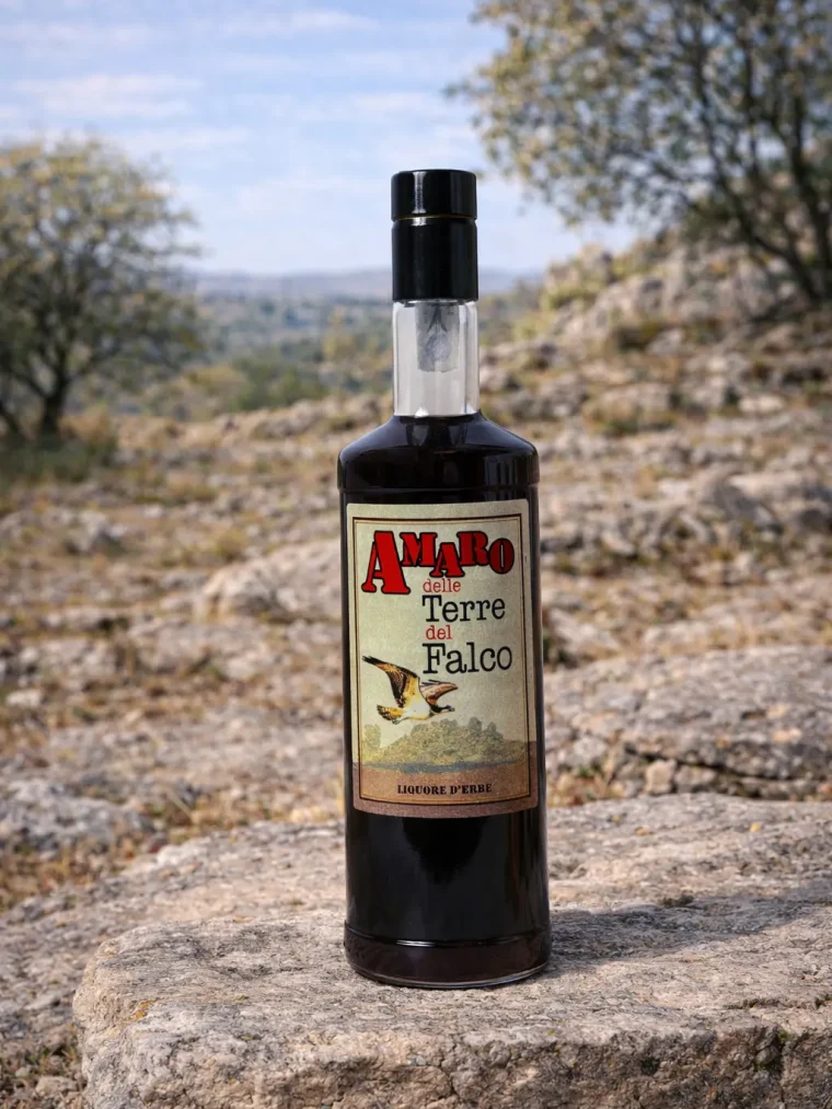Amaro delle Terre del Falco, bottiglia da 700 ml